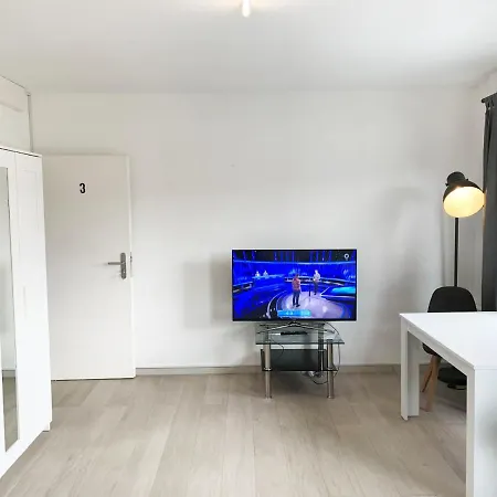 My-skypalace Bad-friedrichshall 民宿 *